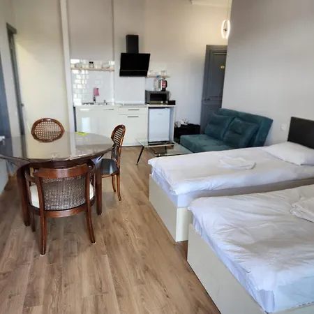 Seventh Floor Apartment Kutaisi Exterior photo